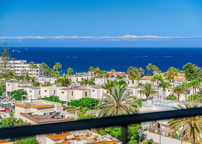 Skyline By The Sea - Playa De Americas * 美洲海滩