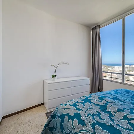 Апартаменты Skyline By The Sea - Playa De Americas